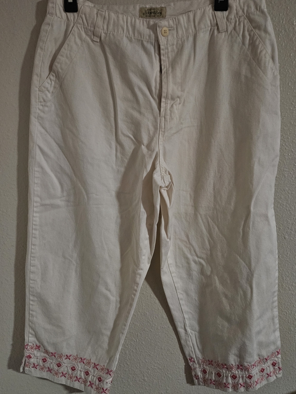 VNTG St. John’s Bay Cotton Embroidered Capris // Size 14P Petite Coastal Grandma